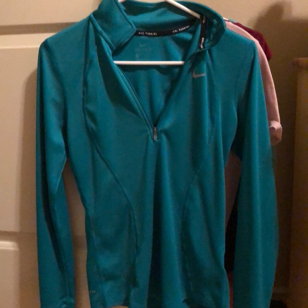 long sleeve workout top